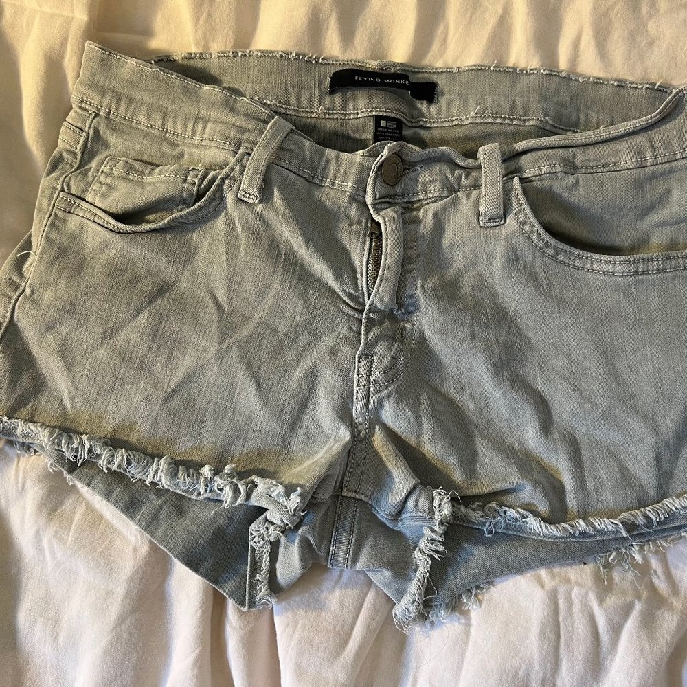 Green Flying Monkey low-rise Jean shorts